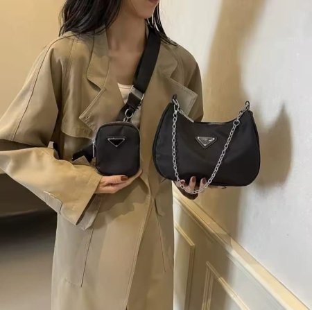 حقيبة كروس بودي