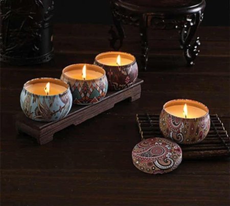 شمع معطر بروائح مميزة
